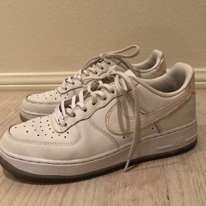 Holographic Air Force 1s